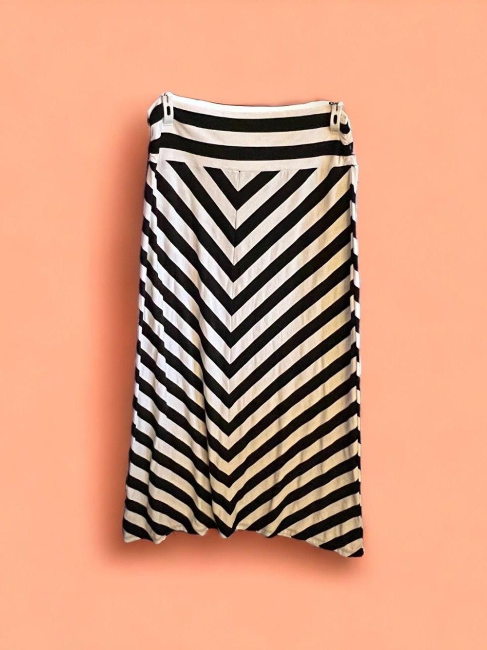 Faded Glory Black and White Striped Maxi Skirt Size XL 16-18
